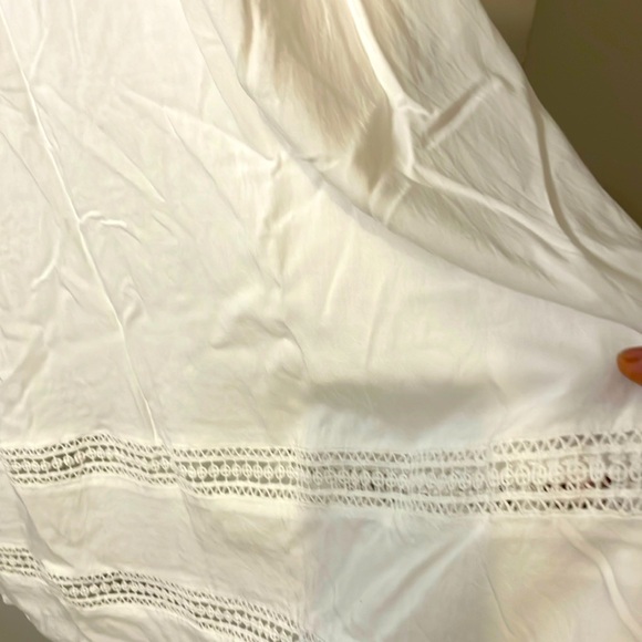 Beautiful summer dress - Picture 3 of 4